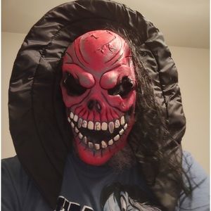 Red Skull Halloween 🎃 spooky Mask